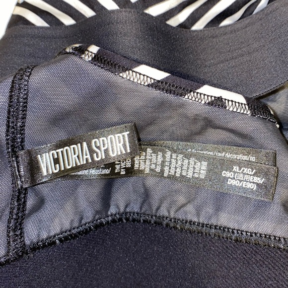 Victorias Secret Sports bra, size XL. Not padded. Victoria Sport - Picture 3 of 3